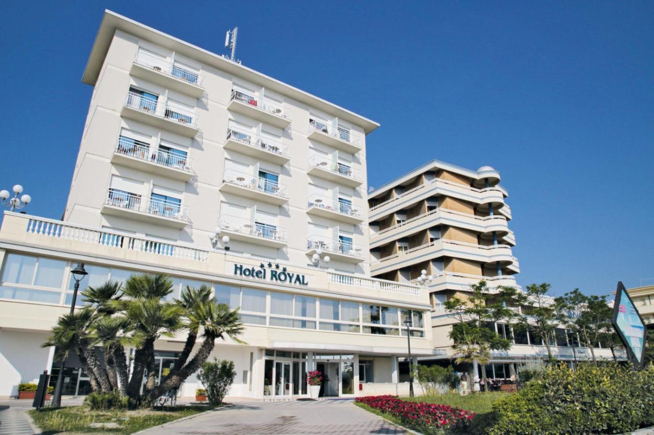 Hotel Royal Cesenatico Exterior foto